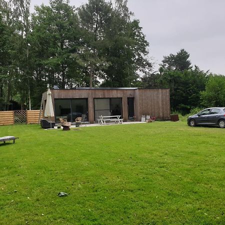 Eden Villa Sint-Pauwels Exteriör bild