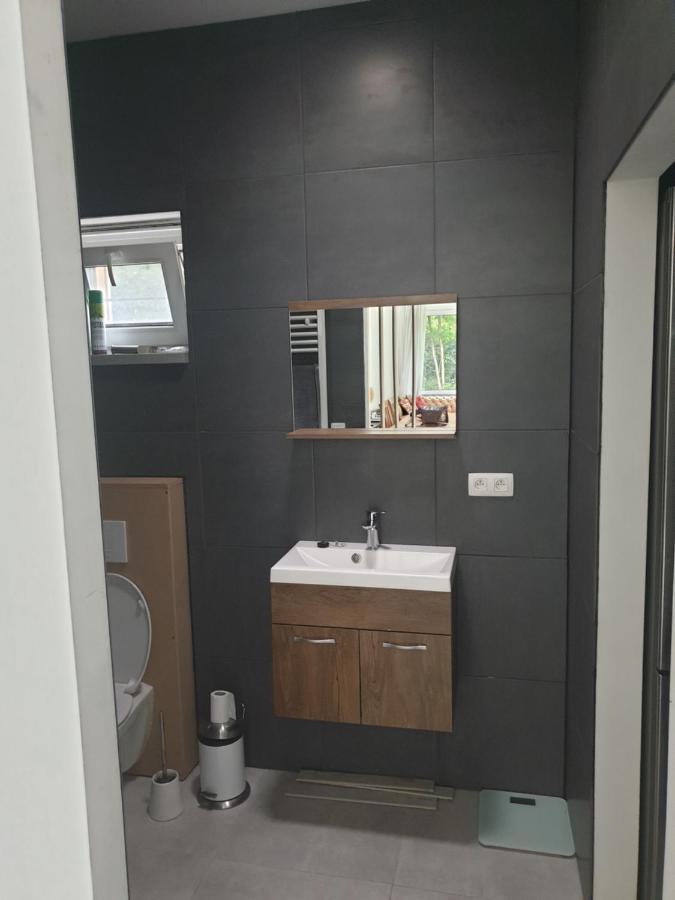 Eden Villa Sint-Pauwels Exteriör bild