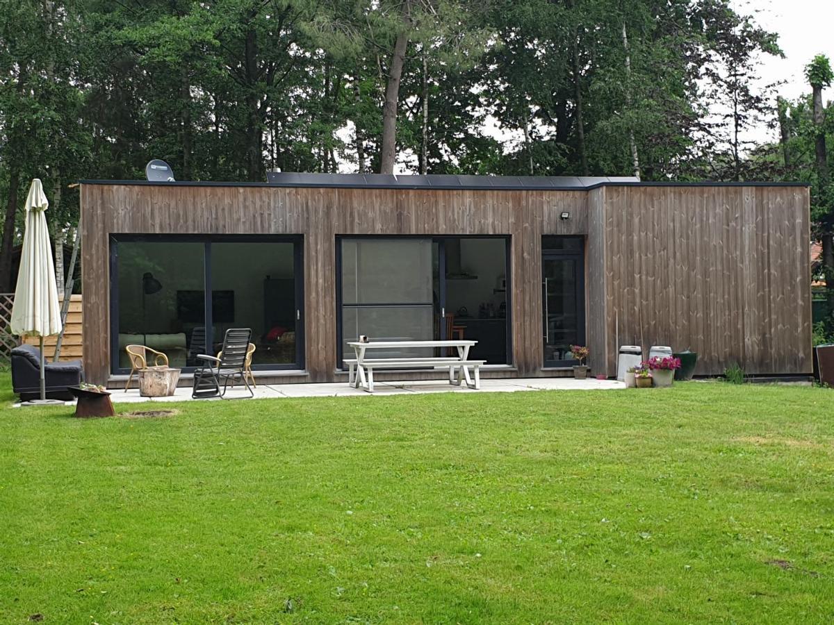 Eden Villa Sint-Pauwels Exteriör bild