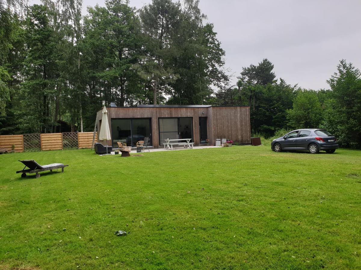 Eden Villa Sint-Pauwels Exteriör bild
