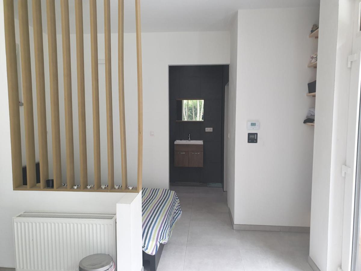 Eden Villa Sint-Pauwels Exteriör bild